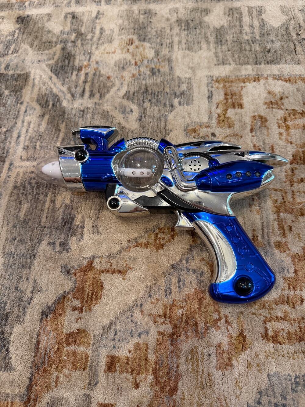 Blue Silver Toy Space Ray Gun Blaster Clear Globe Sci-Fi Costume Prop Tested